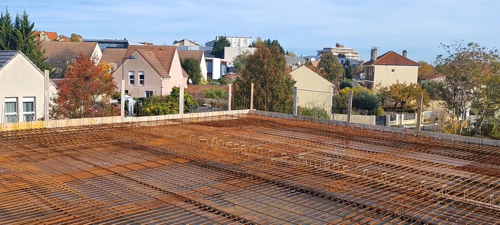 Salle de prière en cours de construction