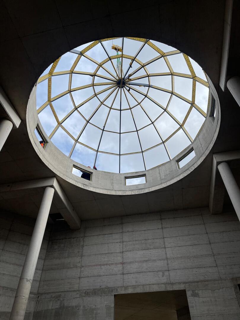 Salle de prière en cours de construction