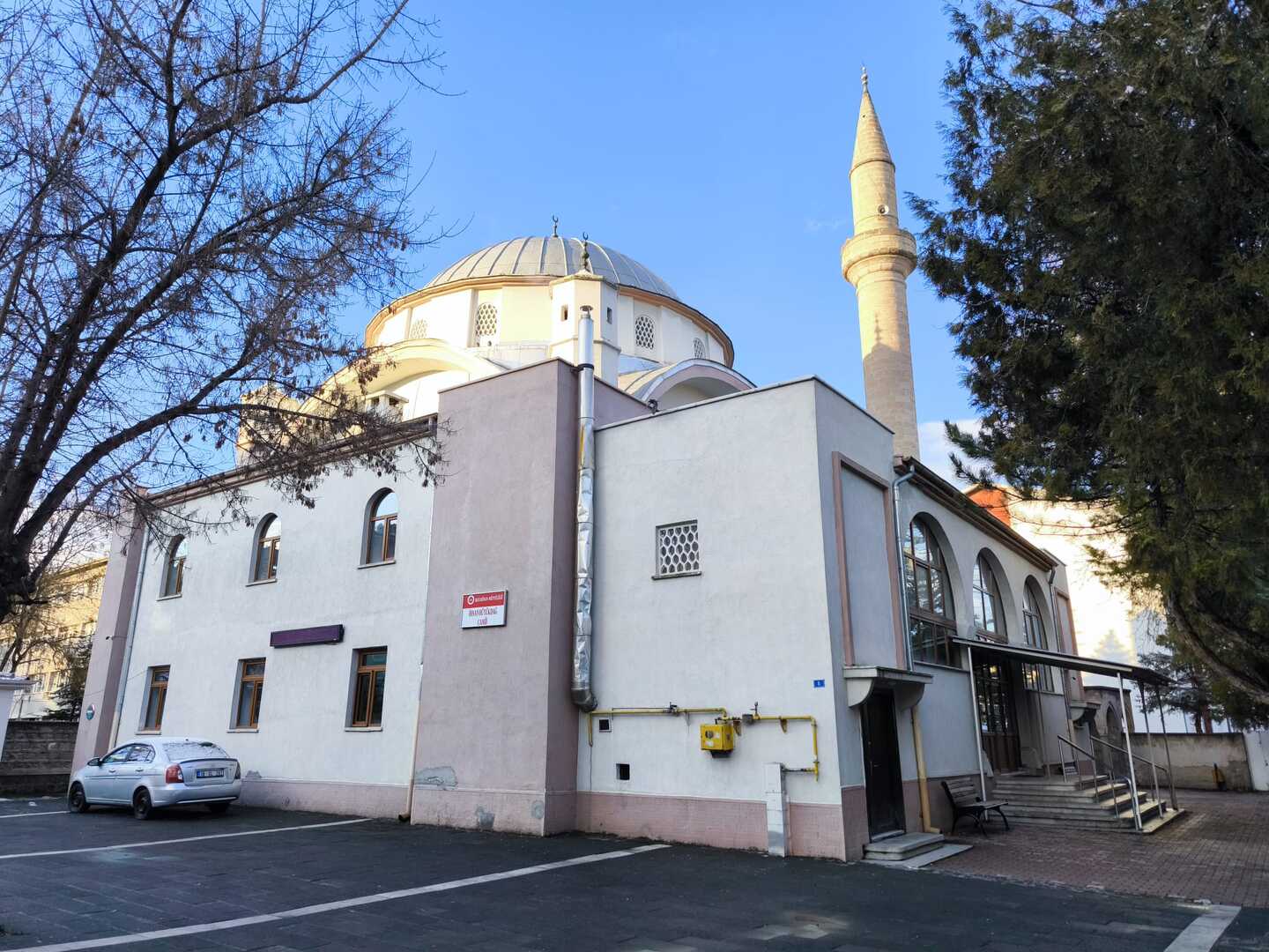 İhsan Büyükdağ Camii