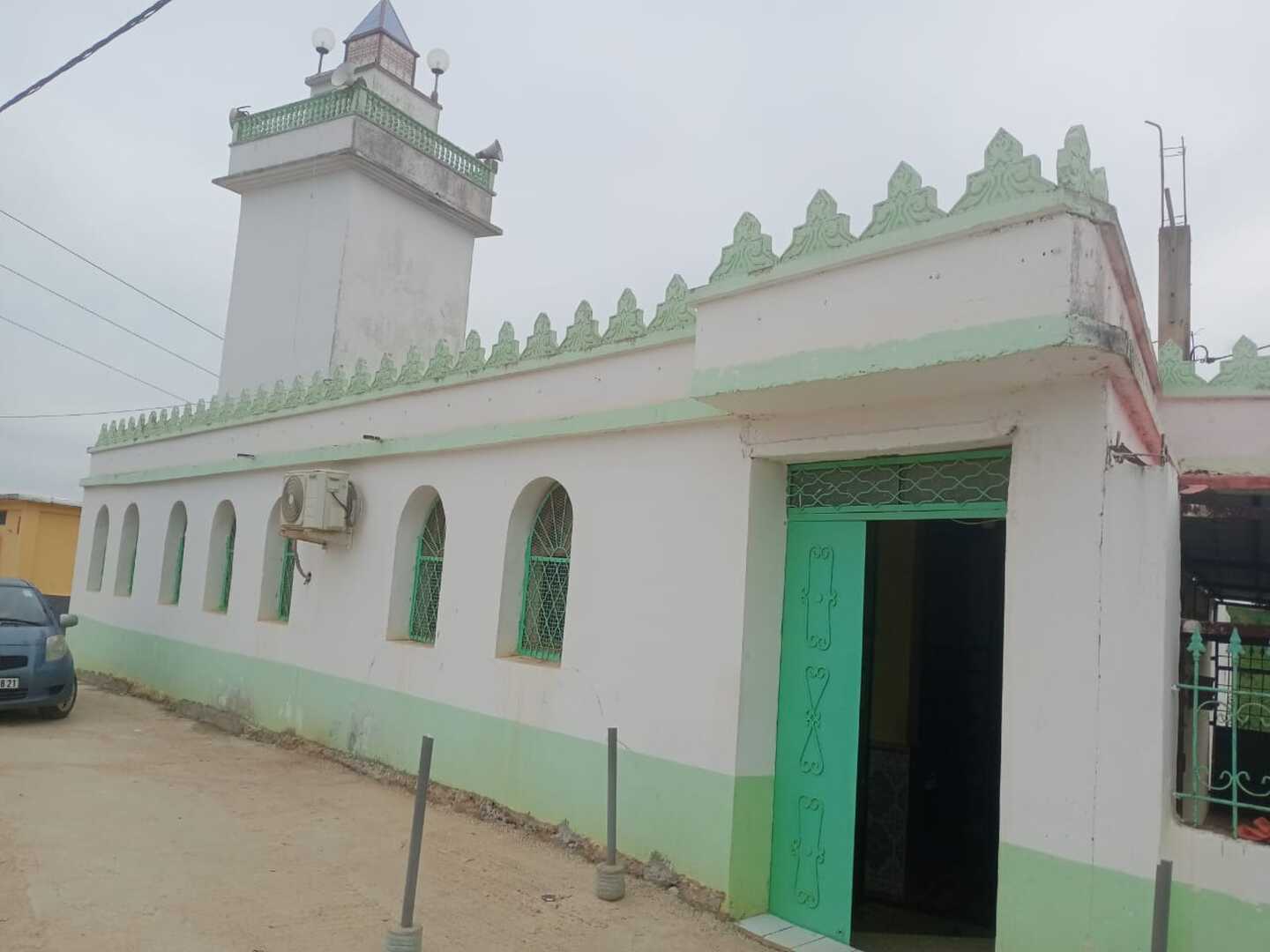 مسجد سلمان الفارسي الحمري