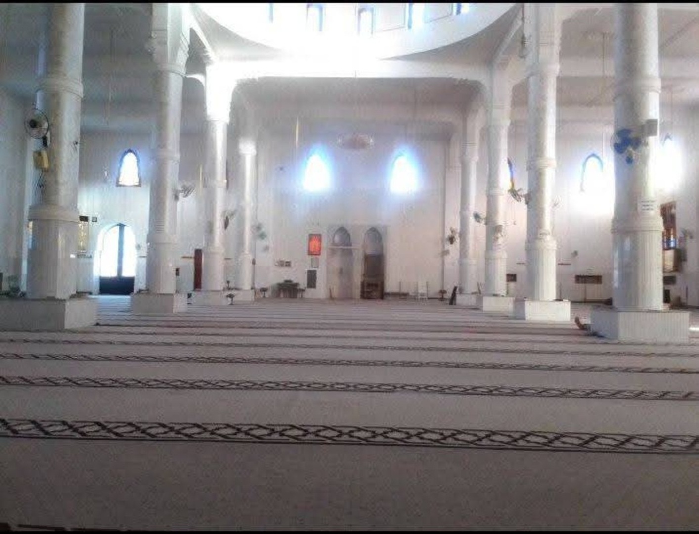 مسجد صلاح الدين الأيوبي أم البواقي