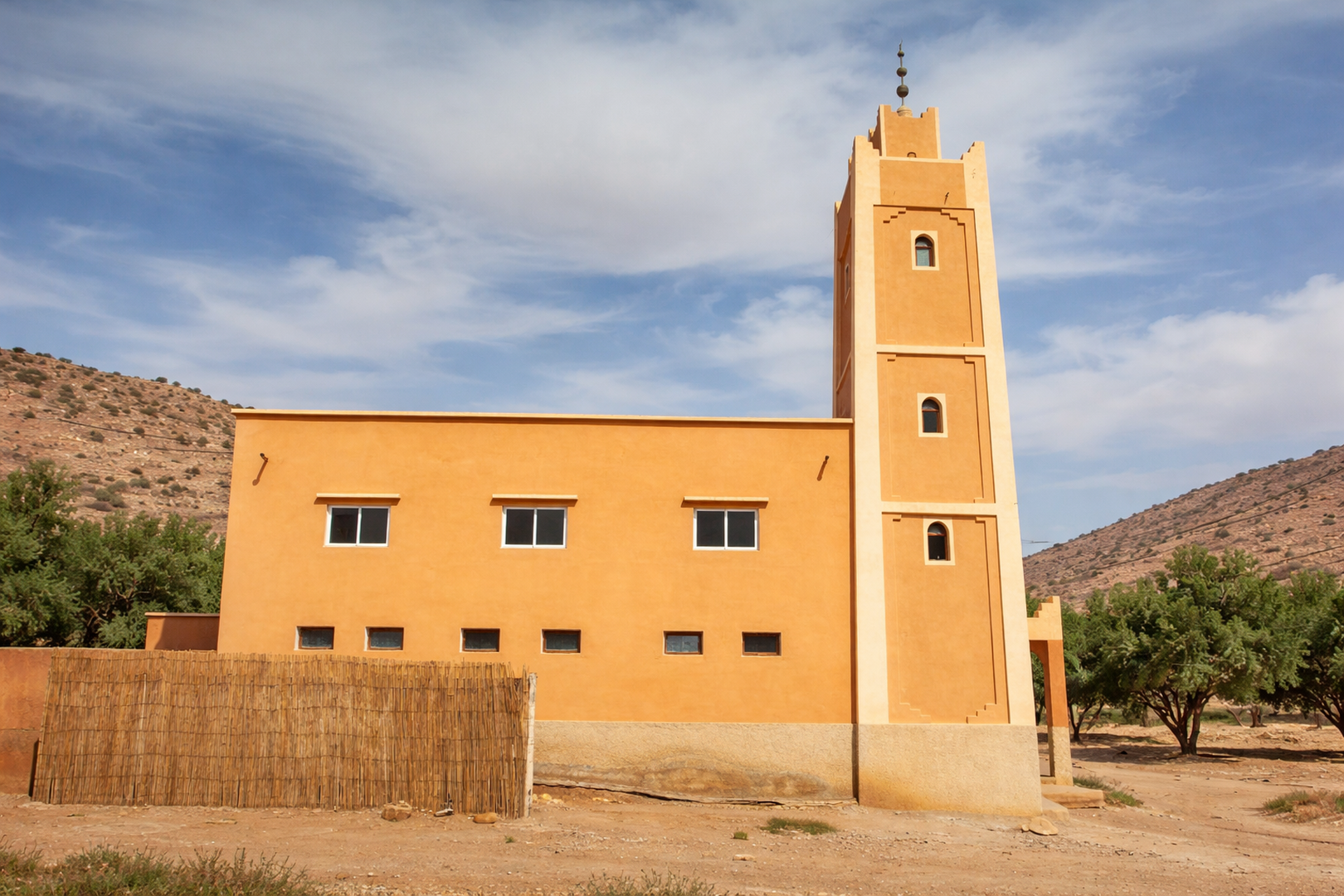 مسجد تمساهلت ازاخنيون