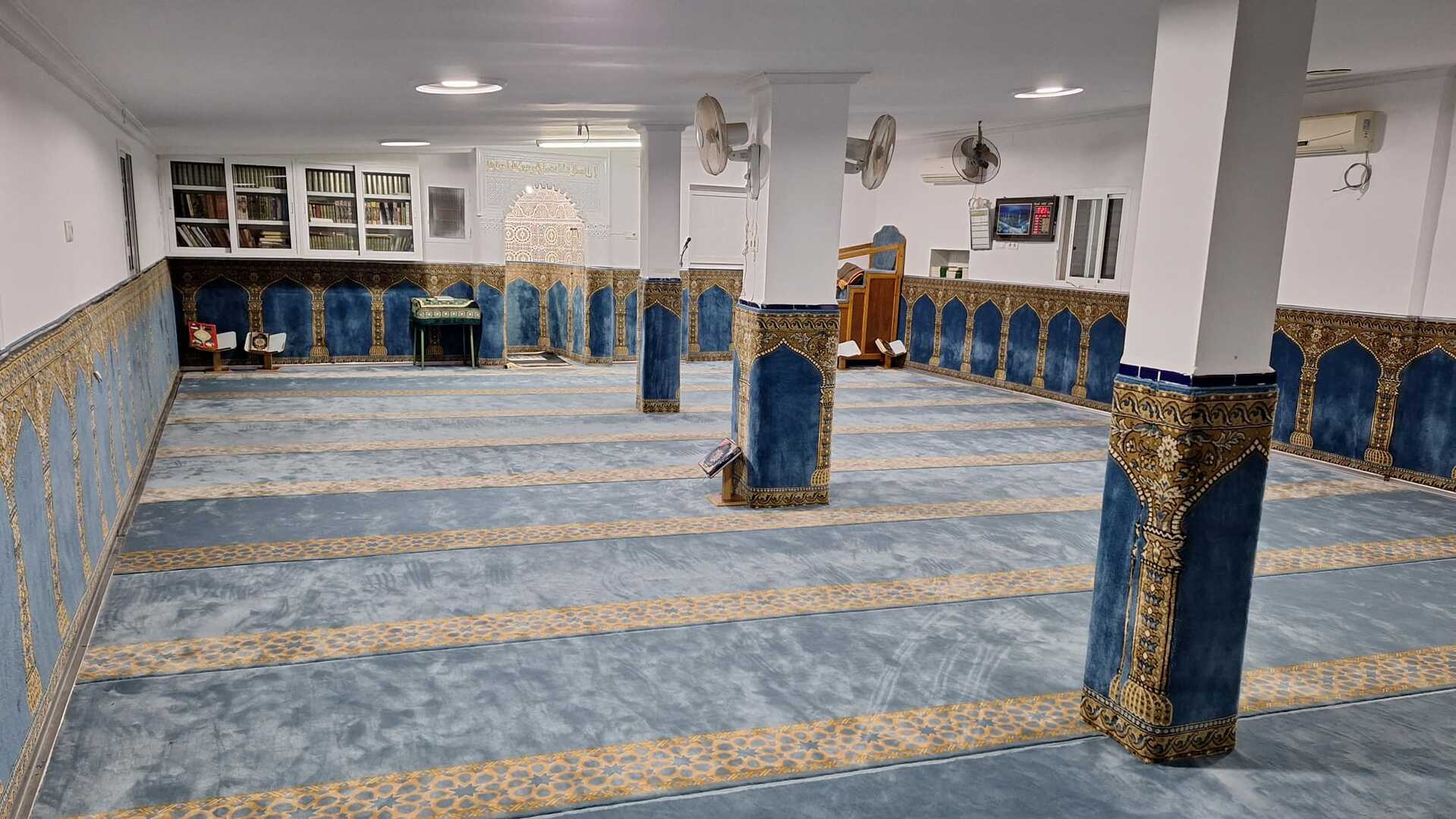 مسجد الفجر -LOBOSILLO