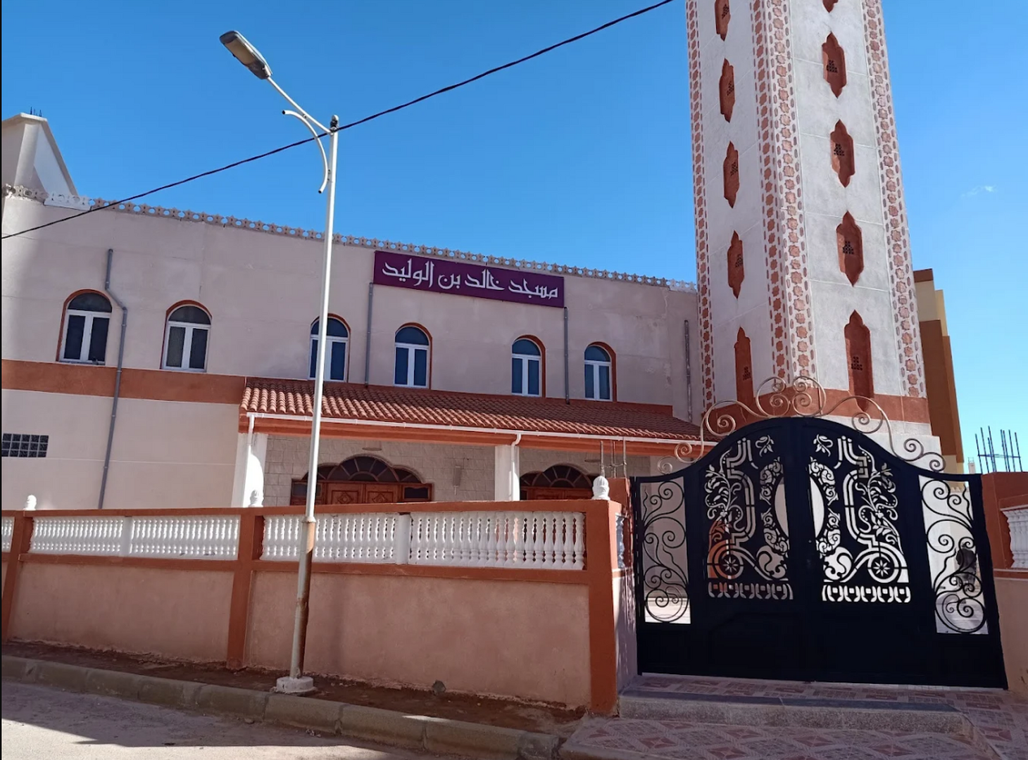 مسجد خالد بن الوليد رضي الله عنه - ڨديل