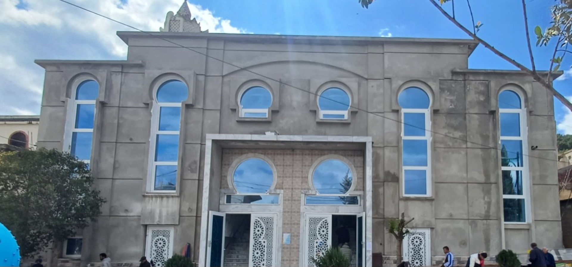 مسجد الشريف بورصاص - مسعود بوجريو -