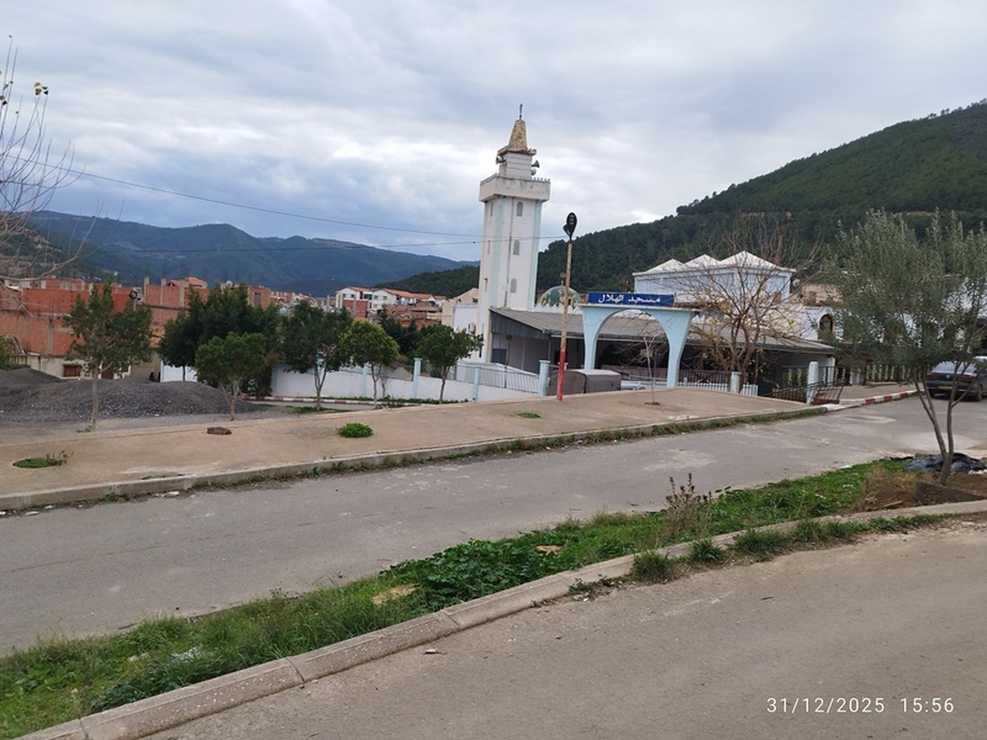 مسجد الهلال