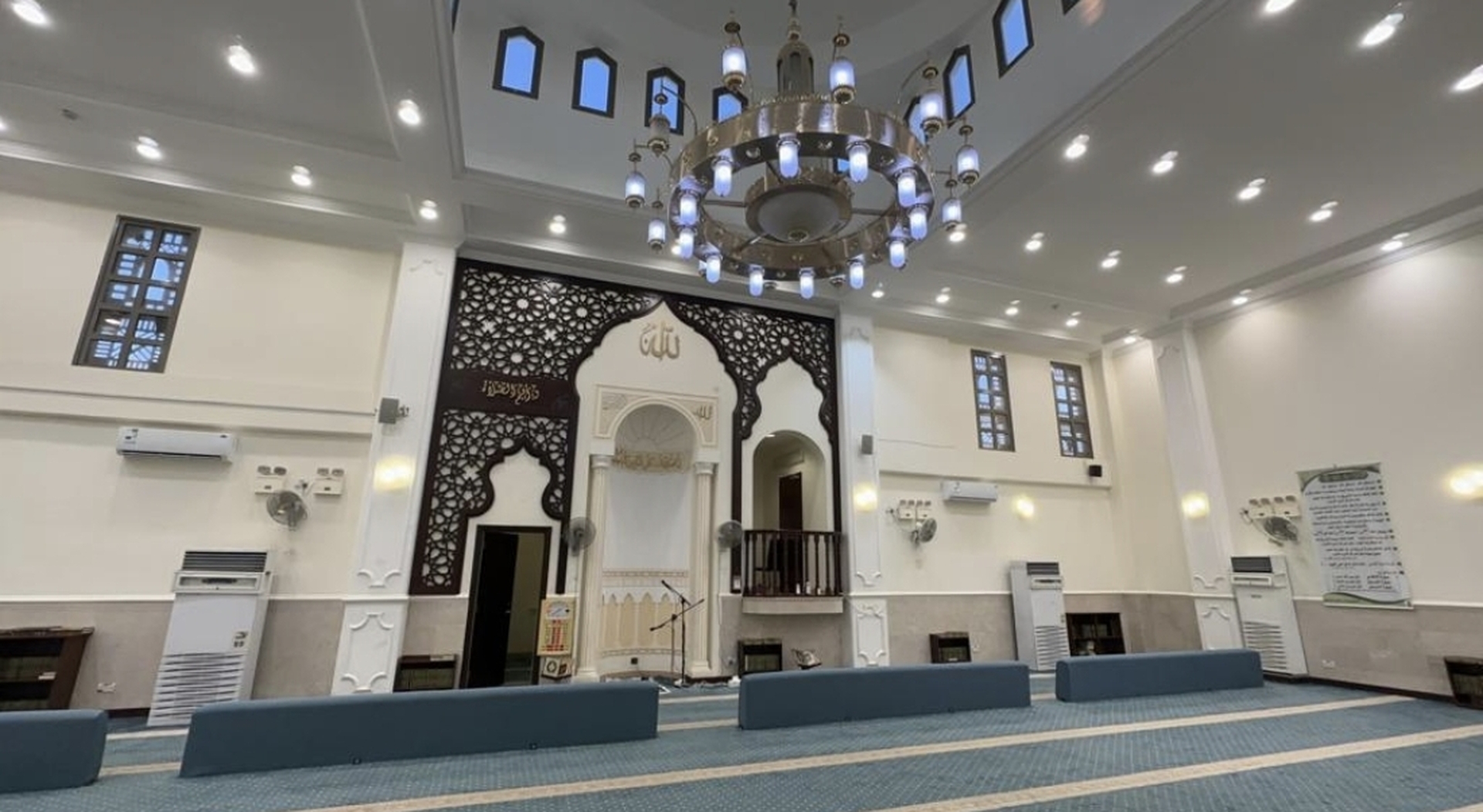مسجد السلام تأسس عام ١٣٩٨ هـ