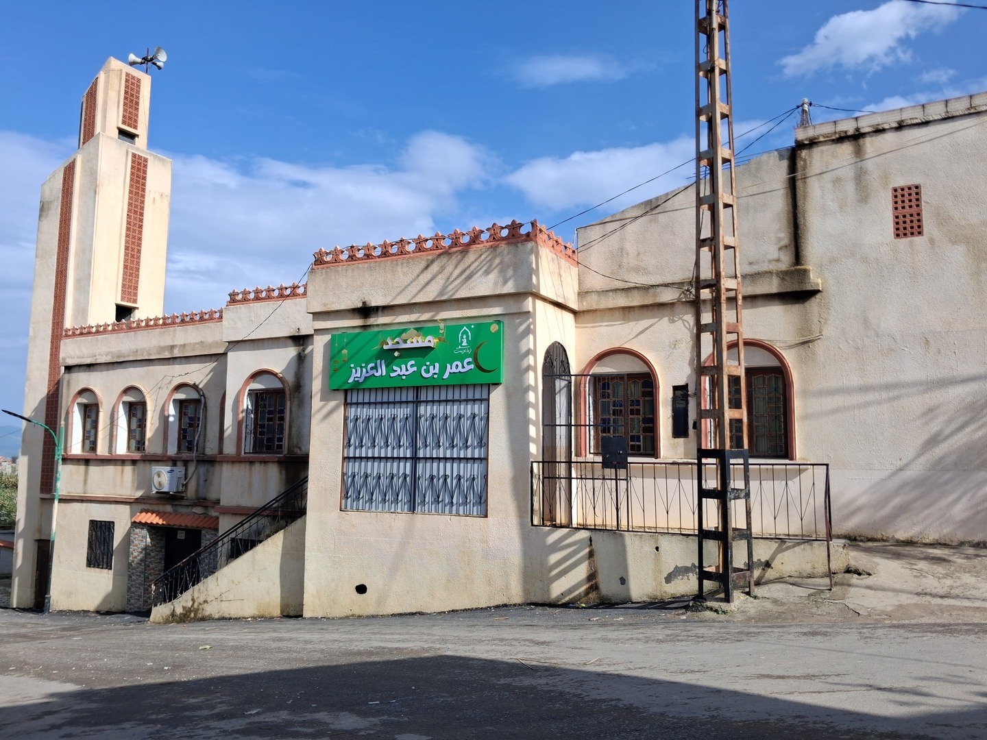 مسجد عمر بن عبد العزيز - قرية تعزيبت - Naciria