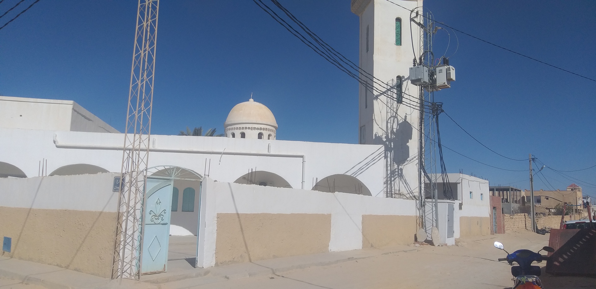 مسجد عمر بن عبد العزيز - بازمة