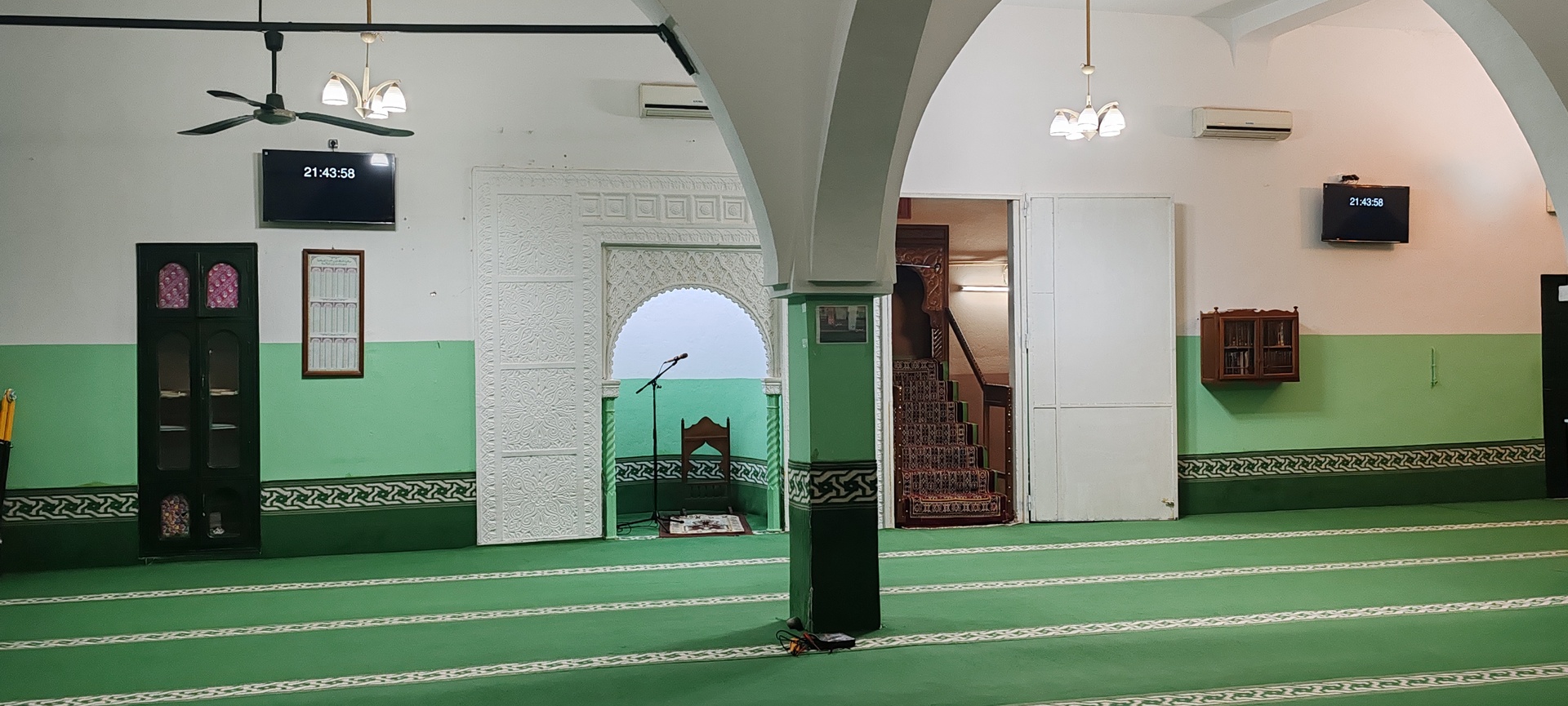 مسجد المجاهدين