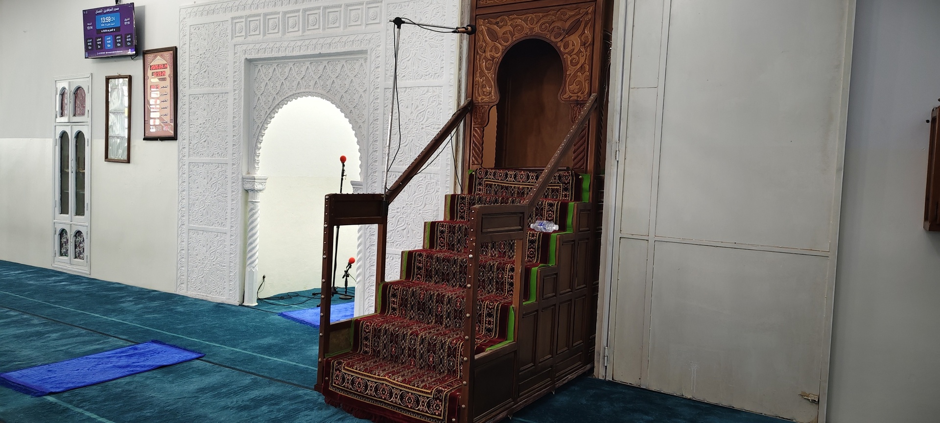 مسجد المجاهدين