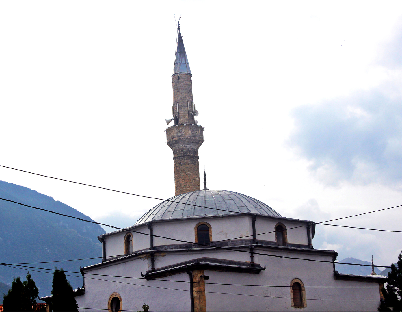 Xhamija Bajrakli (Xhamija Çarshis) Pejë