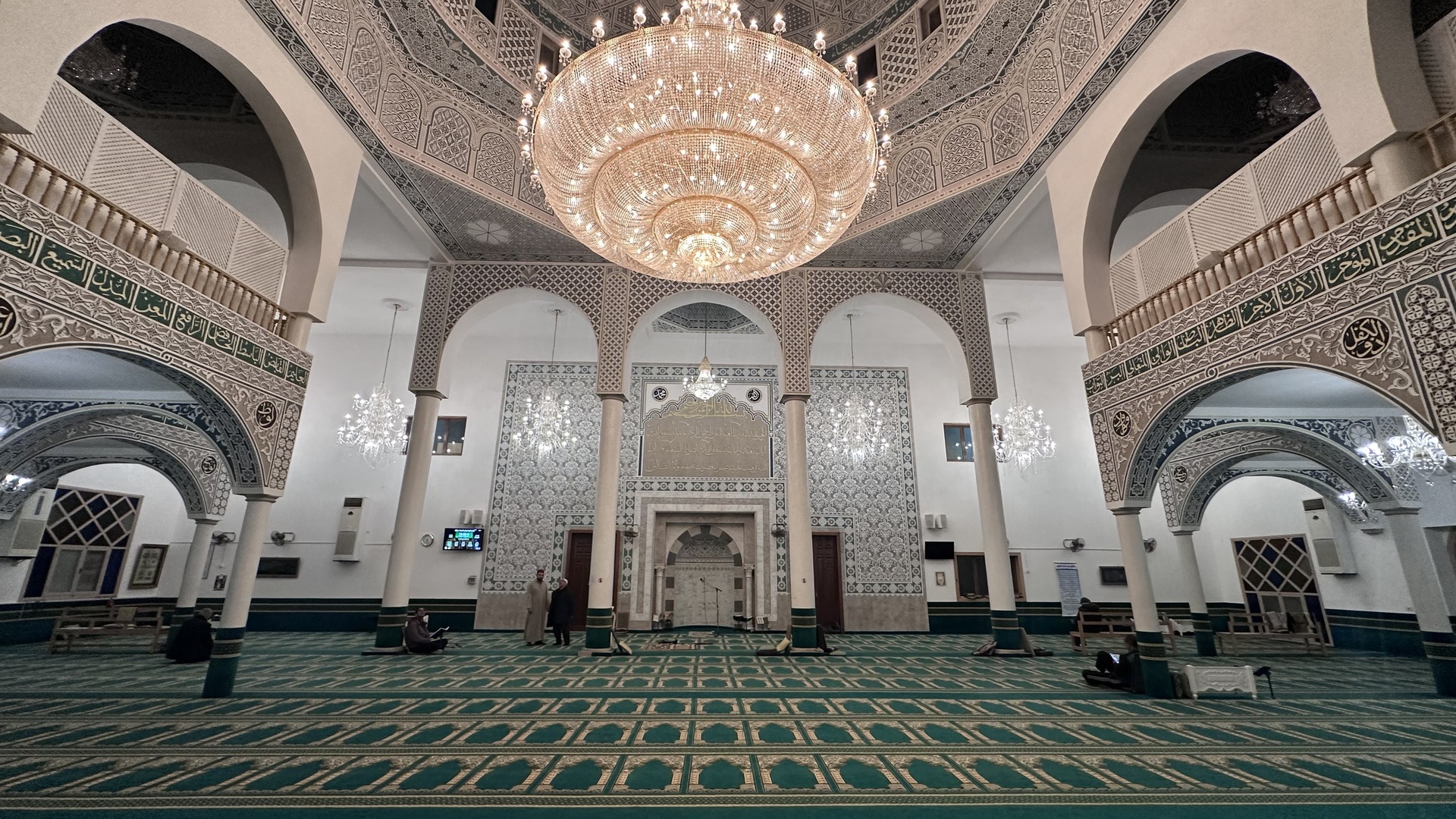 جامع التوبة رياض النصر 2