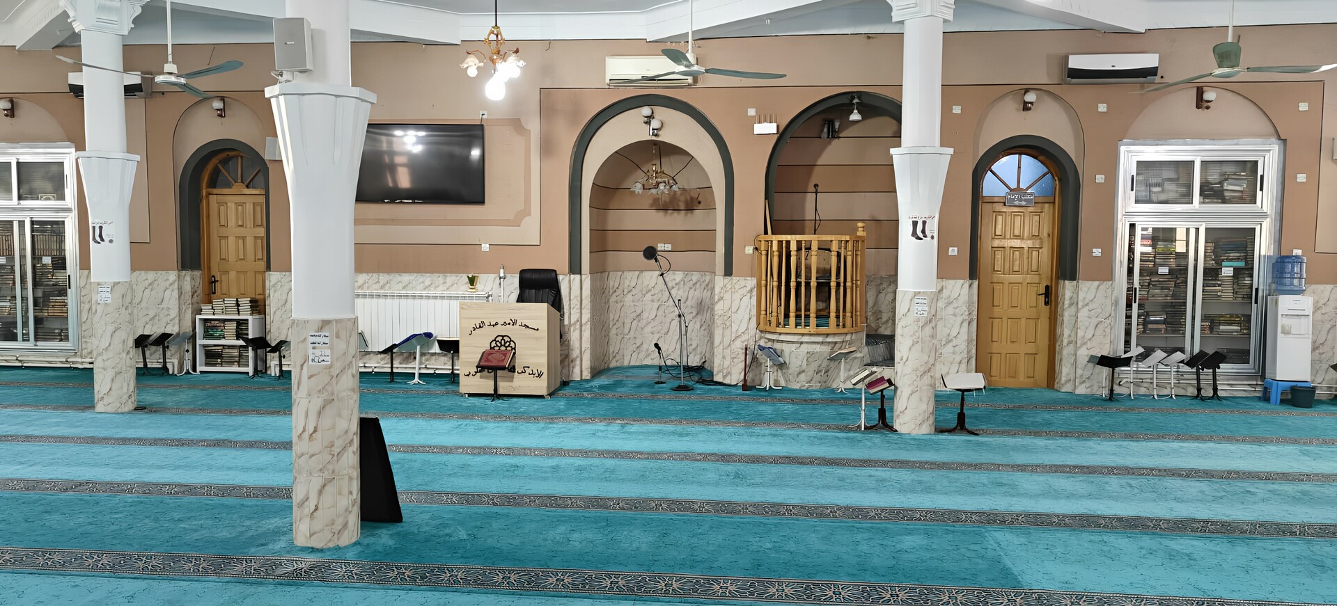 مسجد الأمير عبد القادر  " بريكة "