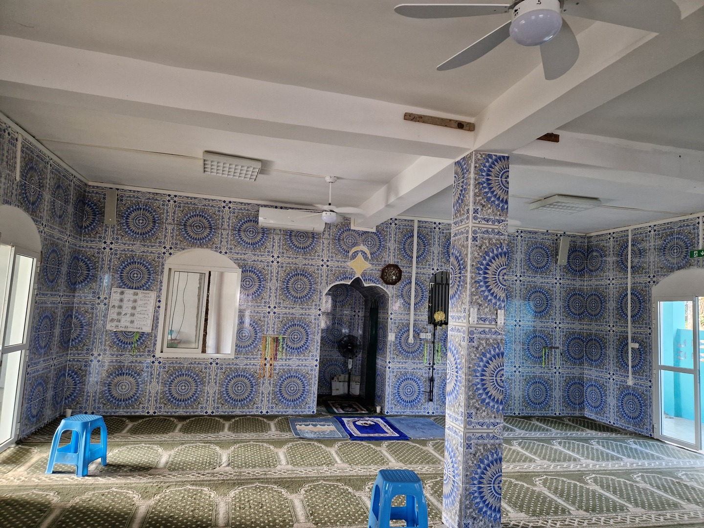 الْمَسْجِد نَيبا تيتي بركة الله