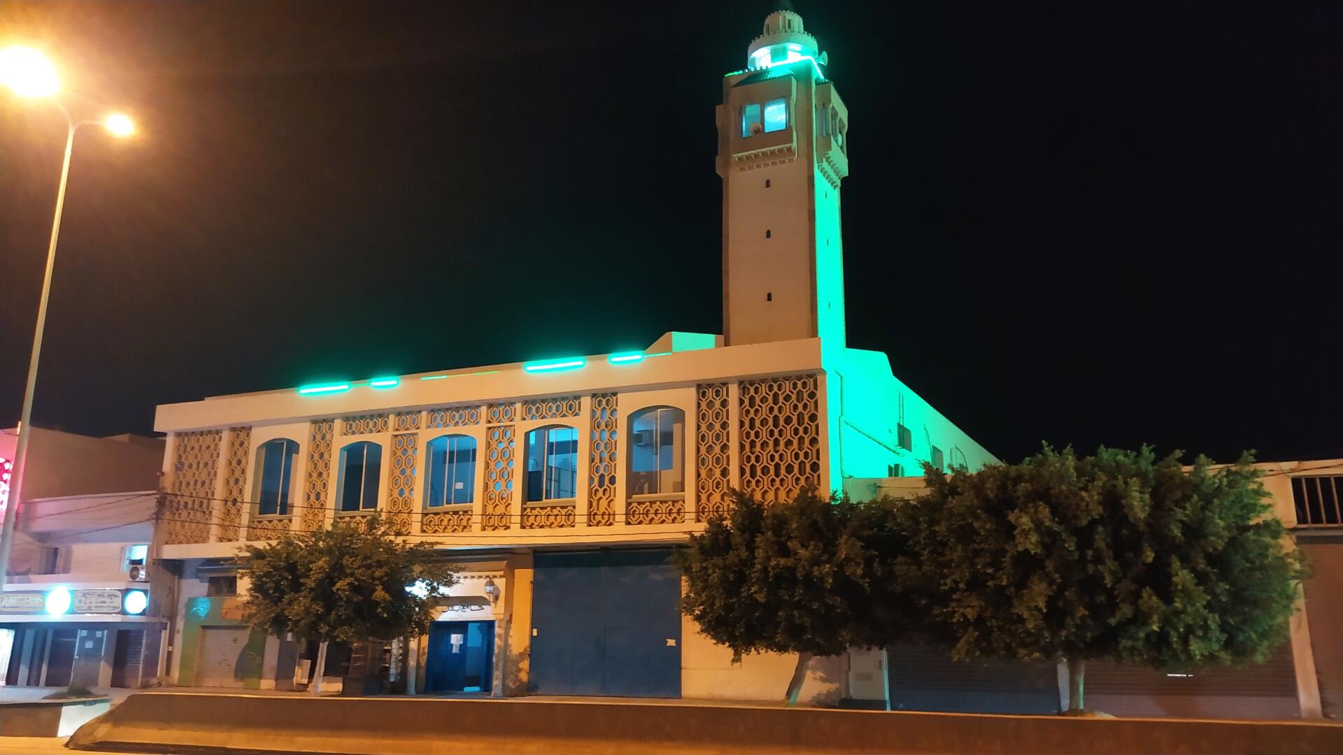 جامع بلال - النخيلات