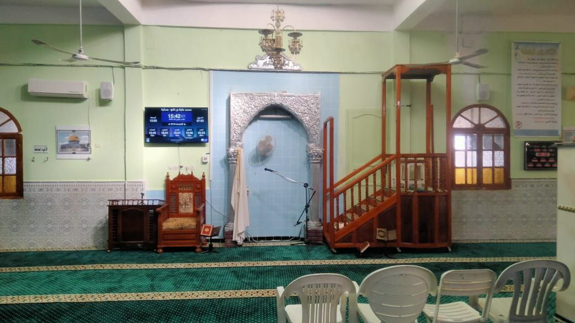 مسجد عقبة بن نافع