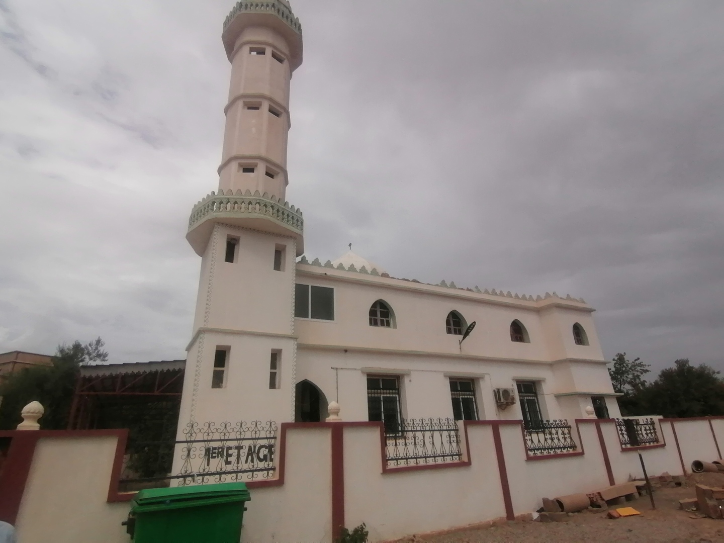 مسجد قرية افثيس
