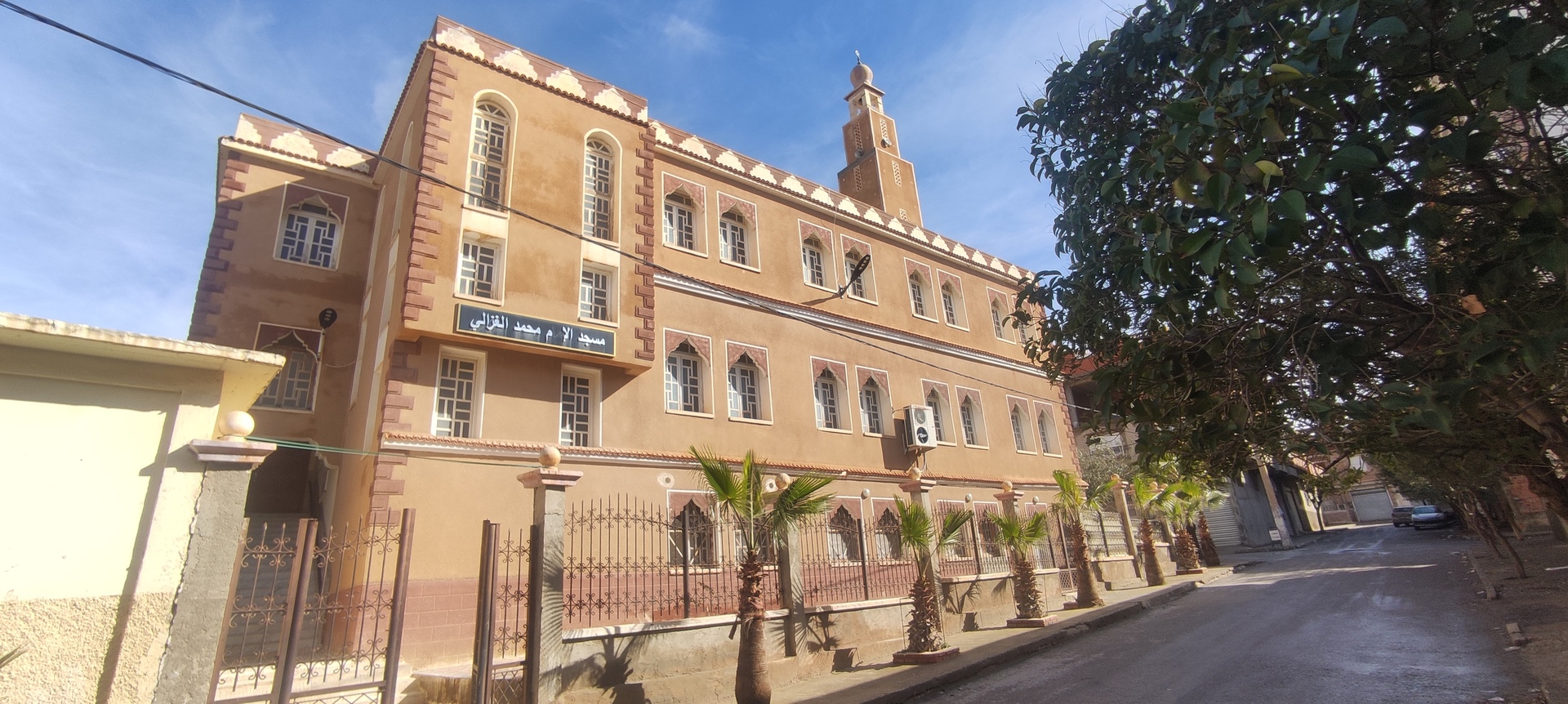 مسجد محمد الغزالي - العناصر برج بوعريريج