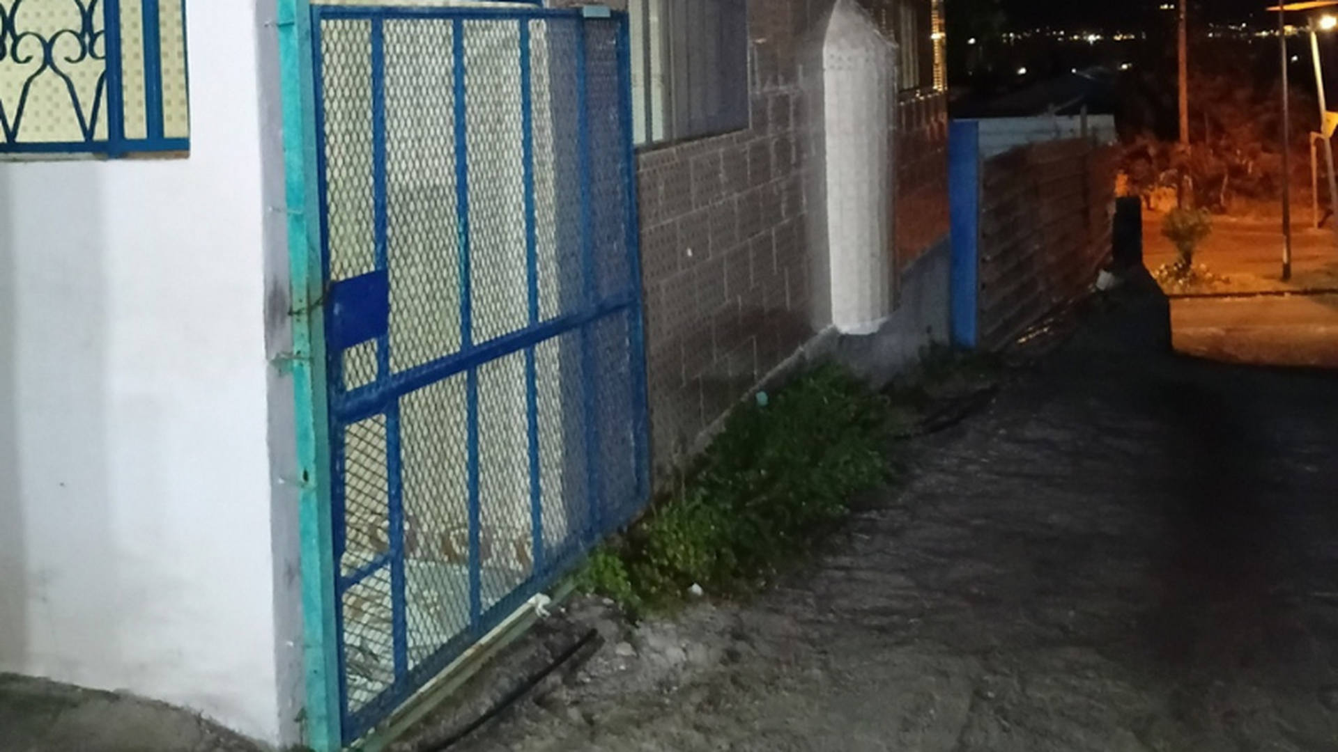 مسجد القمر - Pamandzi