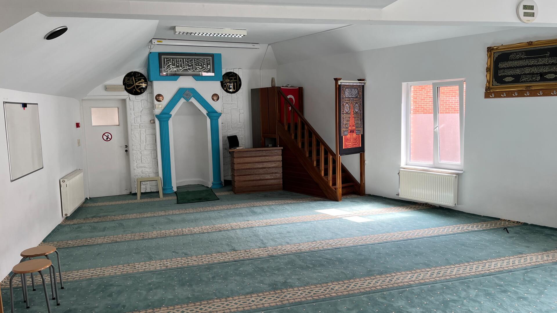 DİYANET AKSEMSEDDİN CAMİ