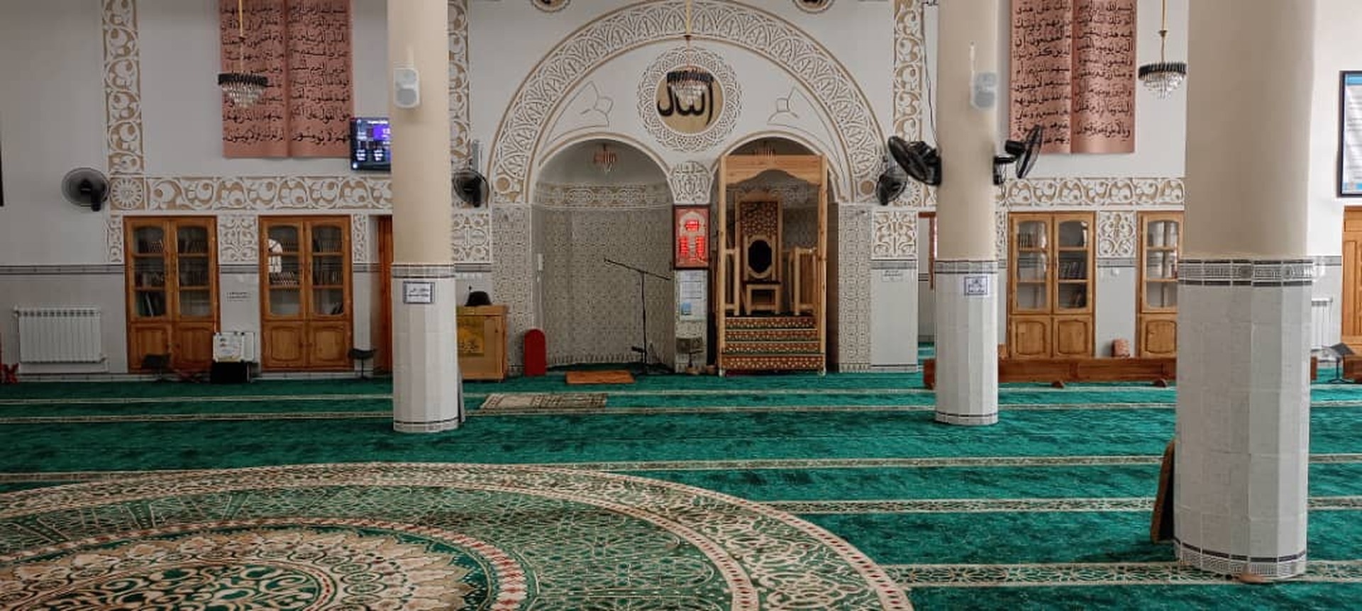 مسجد عمير بن سعد