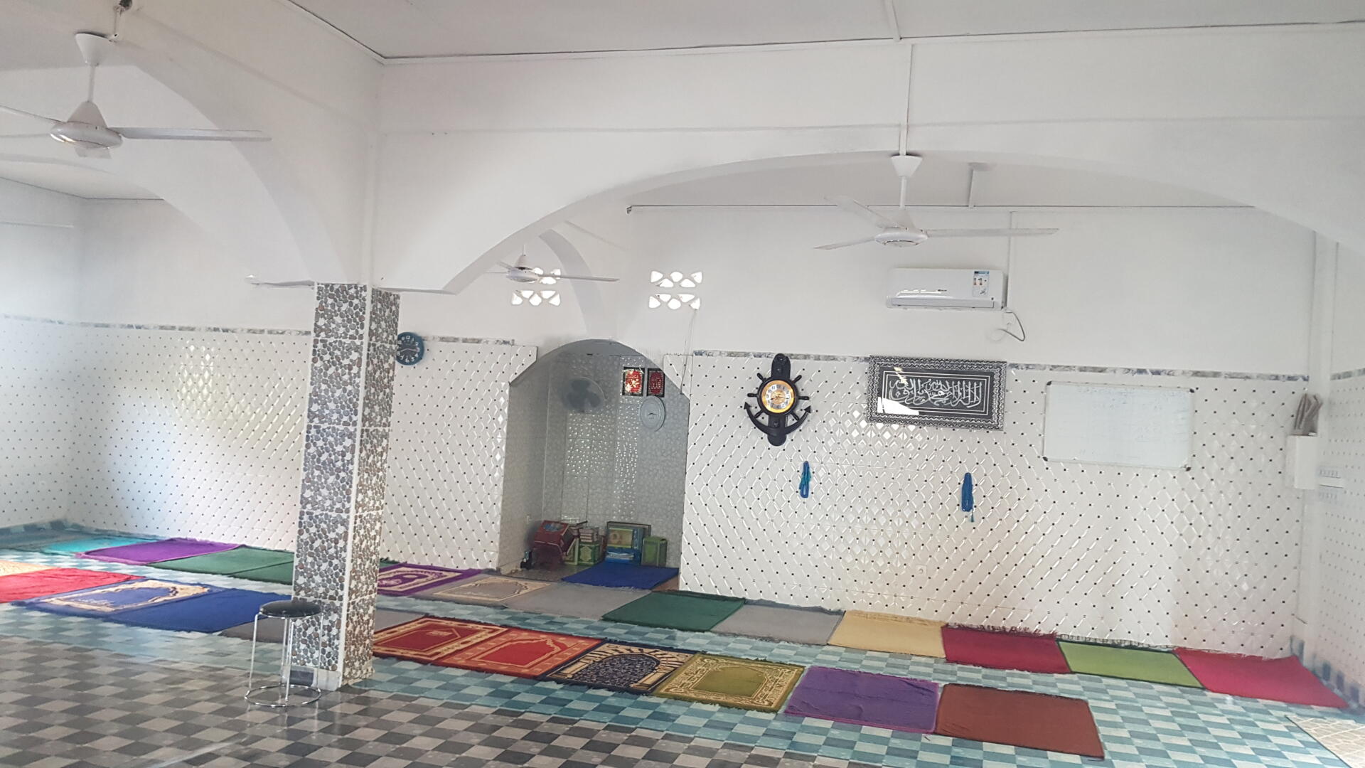 مَسْجِد مَاسُولاَهَا أنَادَازَا