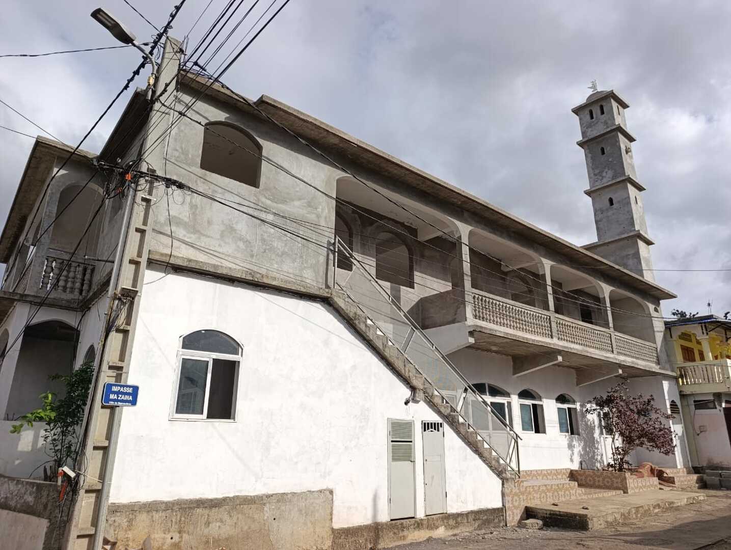 M'KIRI TANI MAHALAZA