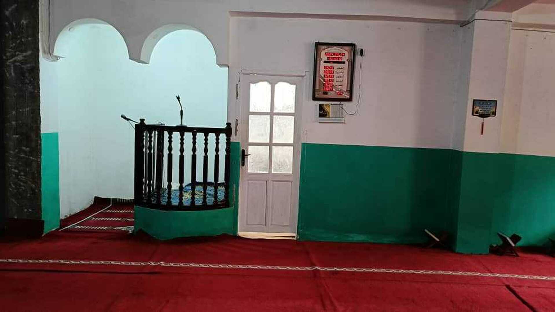 مسجد عائشة أم المؤمنين مزغيطان