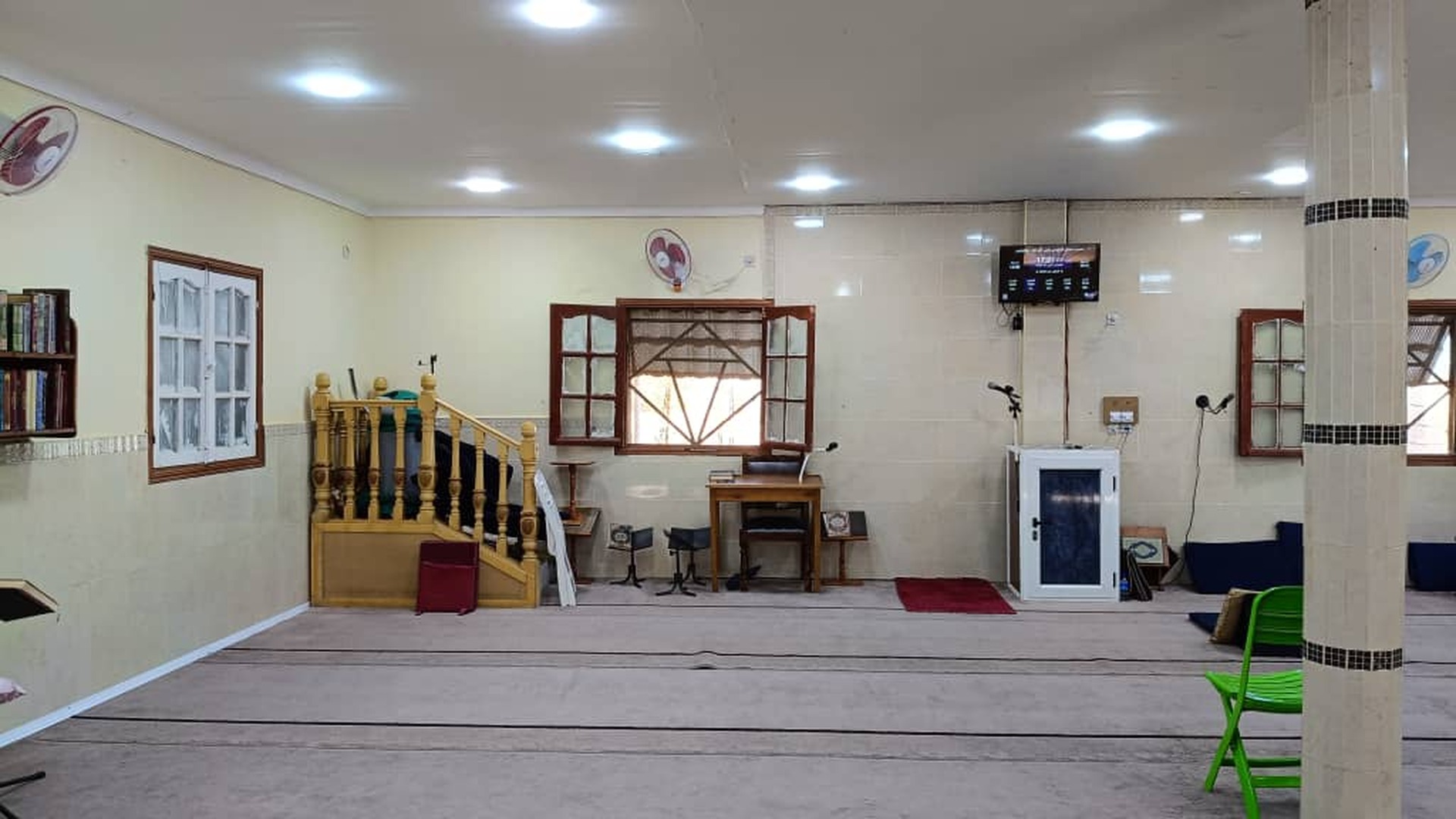 مسجد سلمان الفارسي بوتليليس