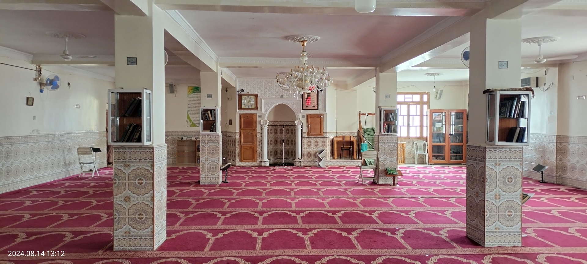 مسجد عمر بن الخطاب ، أولاد عبد الله