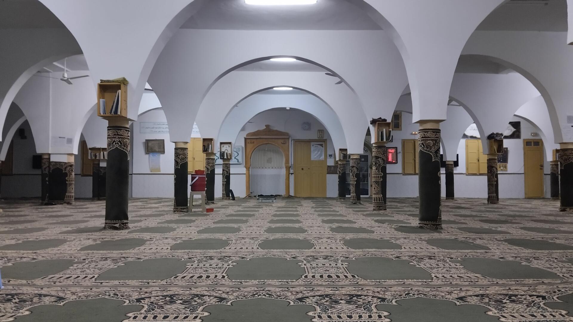 جامع الرحمة الرواجحية شط السلام-قابس