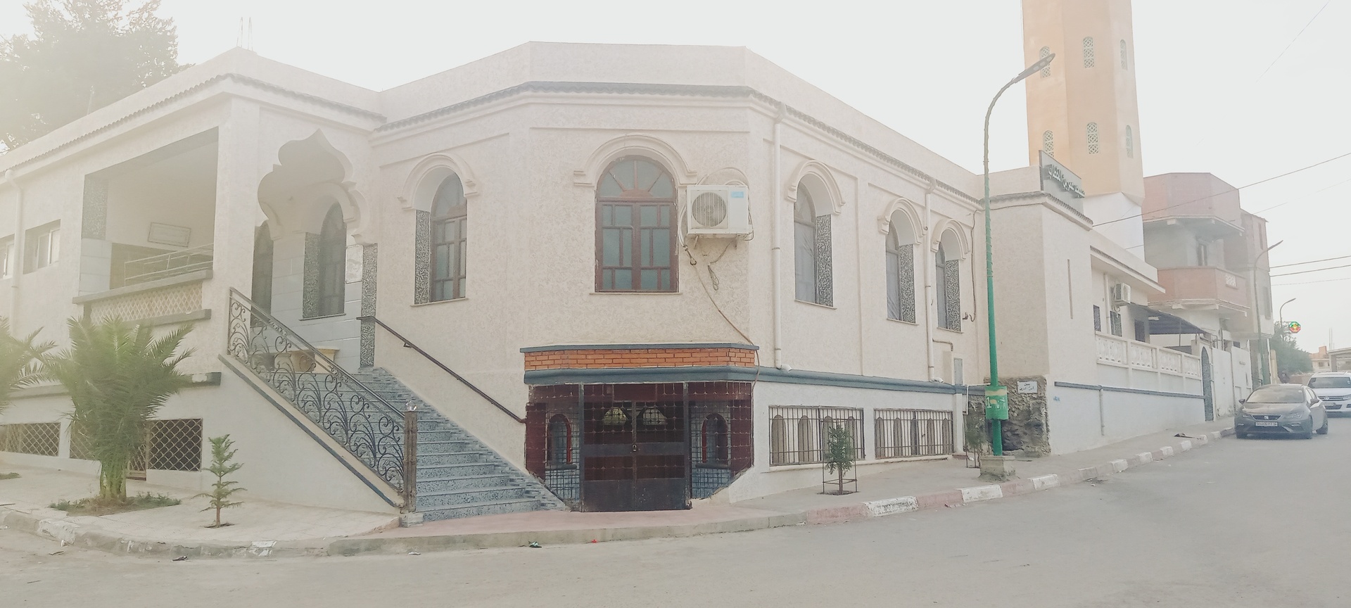 مسجد عمر بن الخطاب - برج بوعريريج
