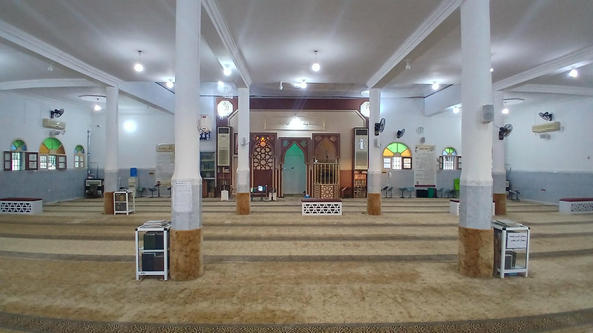 مسجد الصحابي عثمان بن عفان حي 19 مارس