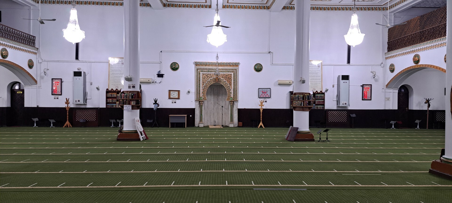 مسجد الأمير عبد القادر خنشلة