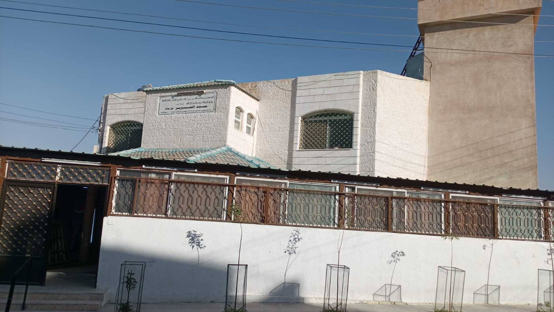 مسجد العزيز جل جلاله
