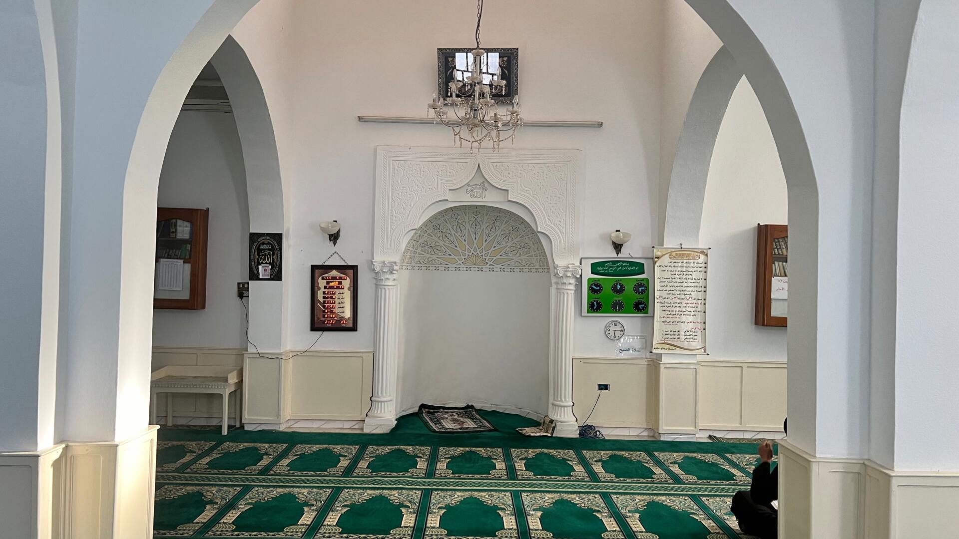 مسجد عمر بن الخطّاب حي البساتين