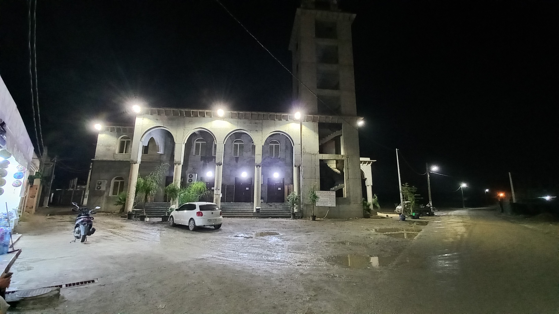 مسجد حي أولاد حناش