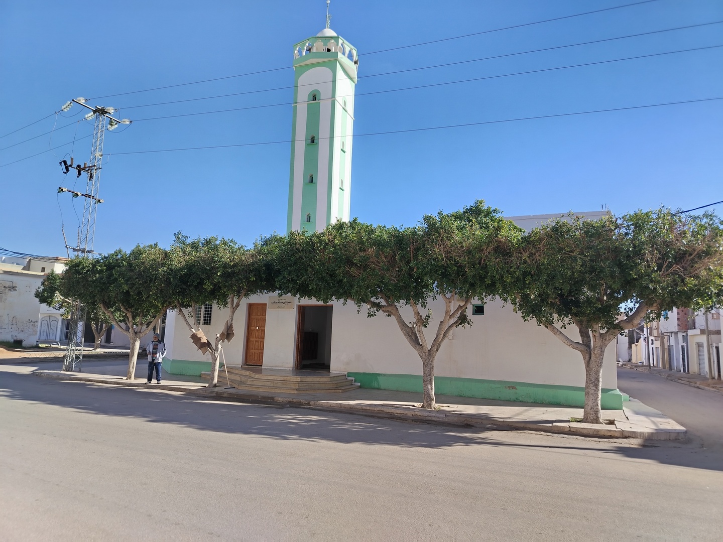 مسجد حمزة بن عبد المطلب- حي القوافل