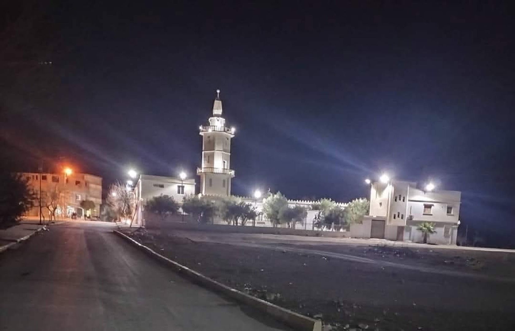 مسجد أبي بكر الصديق رضي اللّه عنه