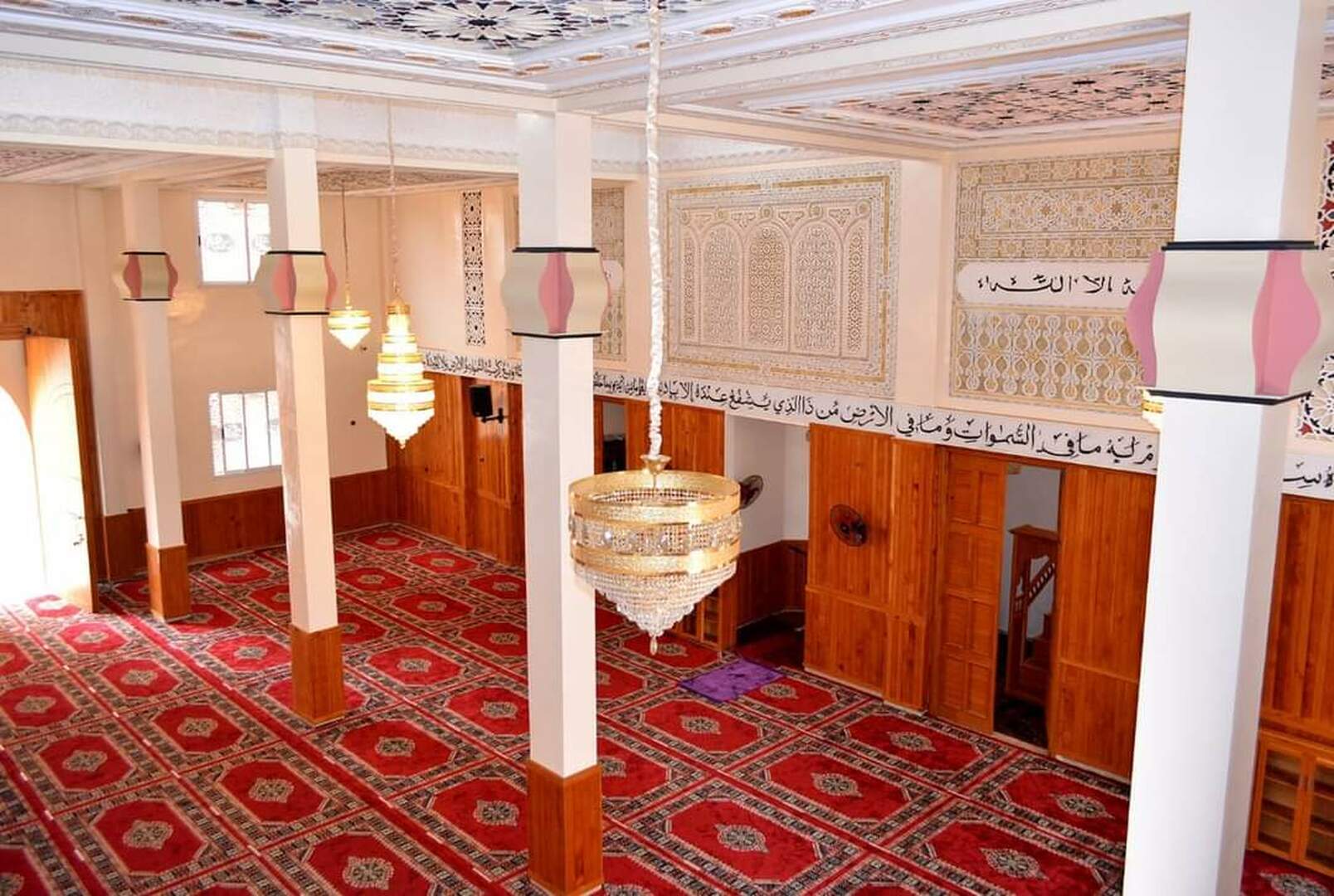 مسجد خالد بن الوليد -زهور الاطلس
