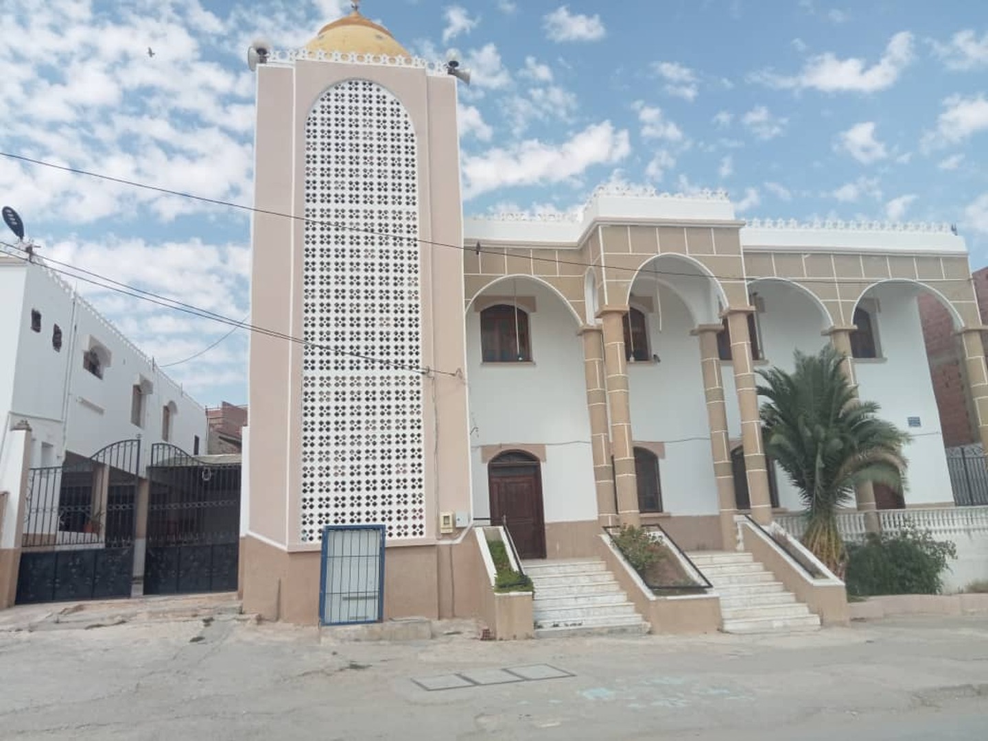 مسجد عمر بن عبد العزيز