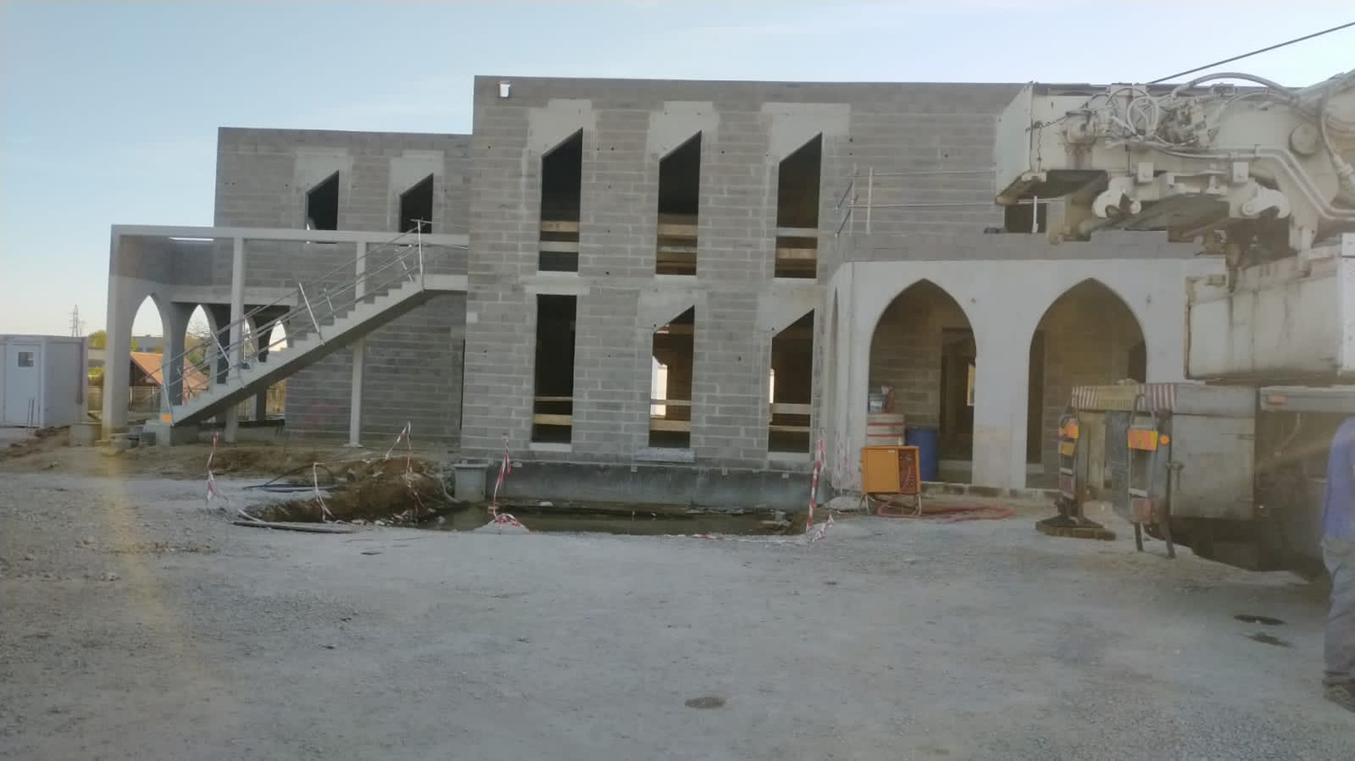 Suivi de la construction de la mosquée