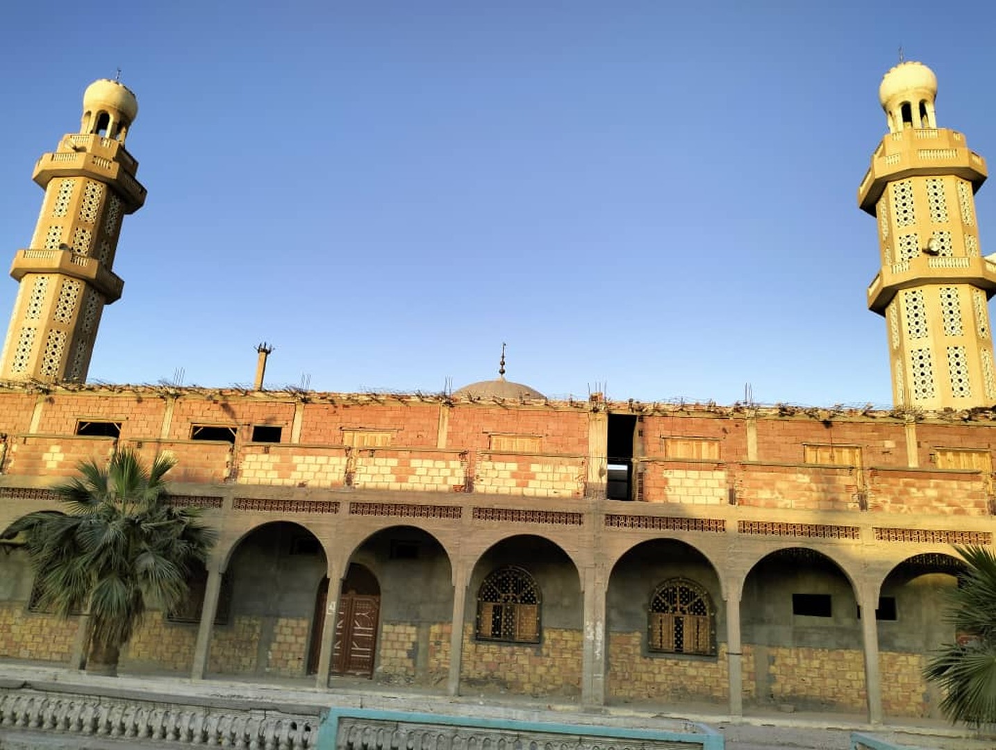مسجد الامام مالك الزاوية العابدية