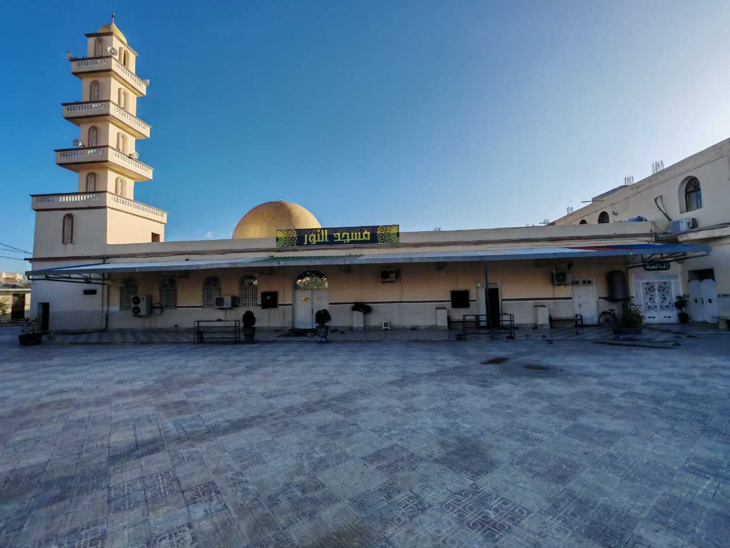 مسجد النور حي 317 مسكن