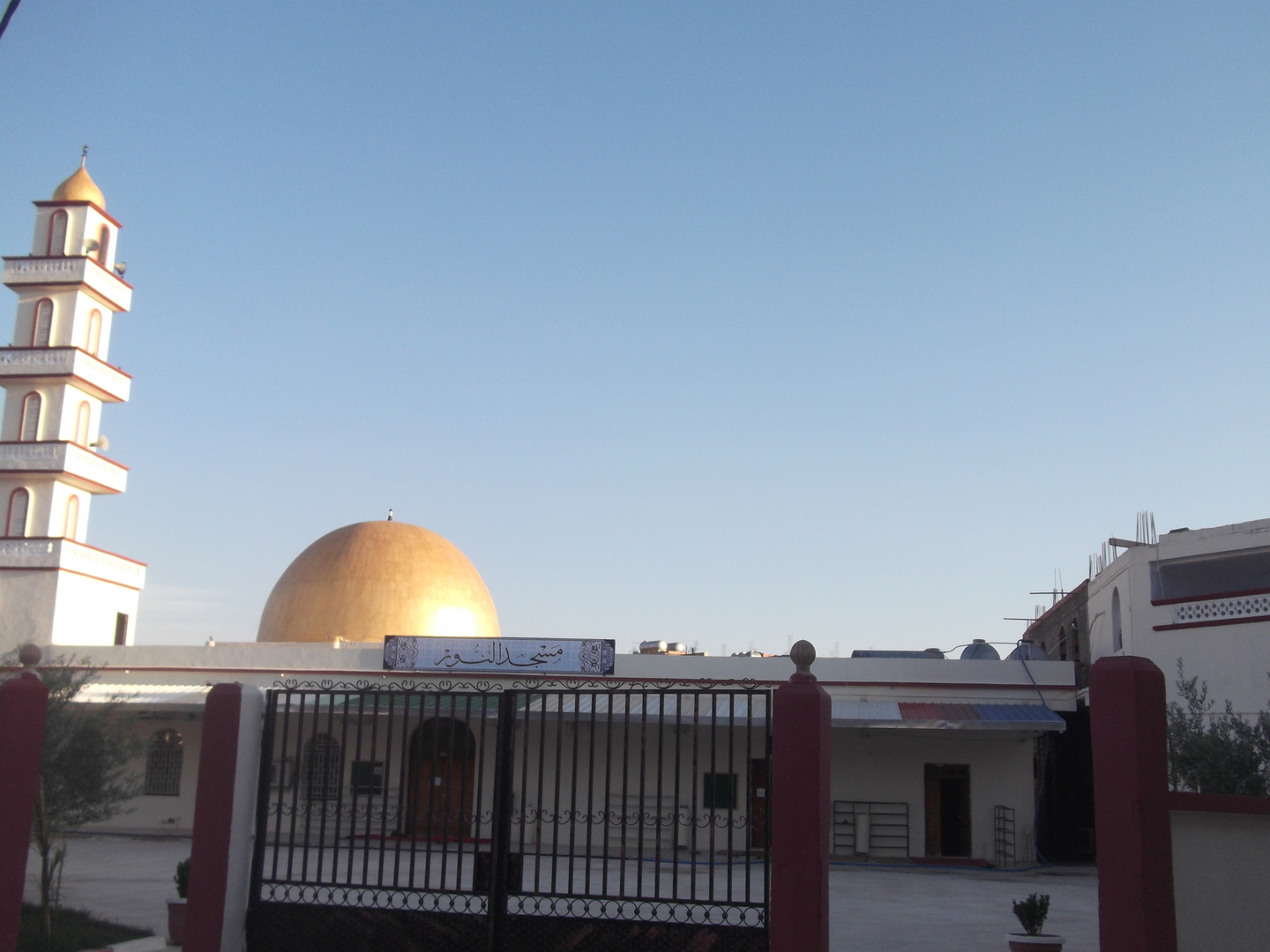 مسجد النور حي 317 مسكن