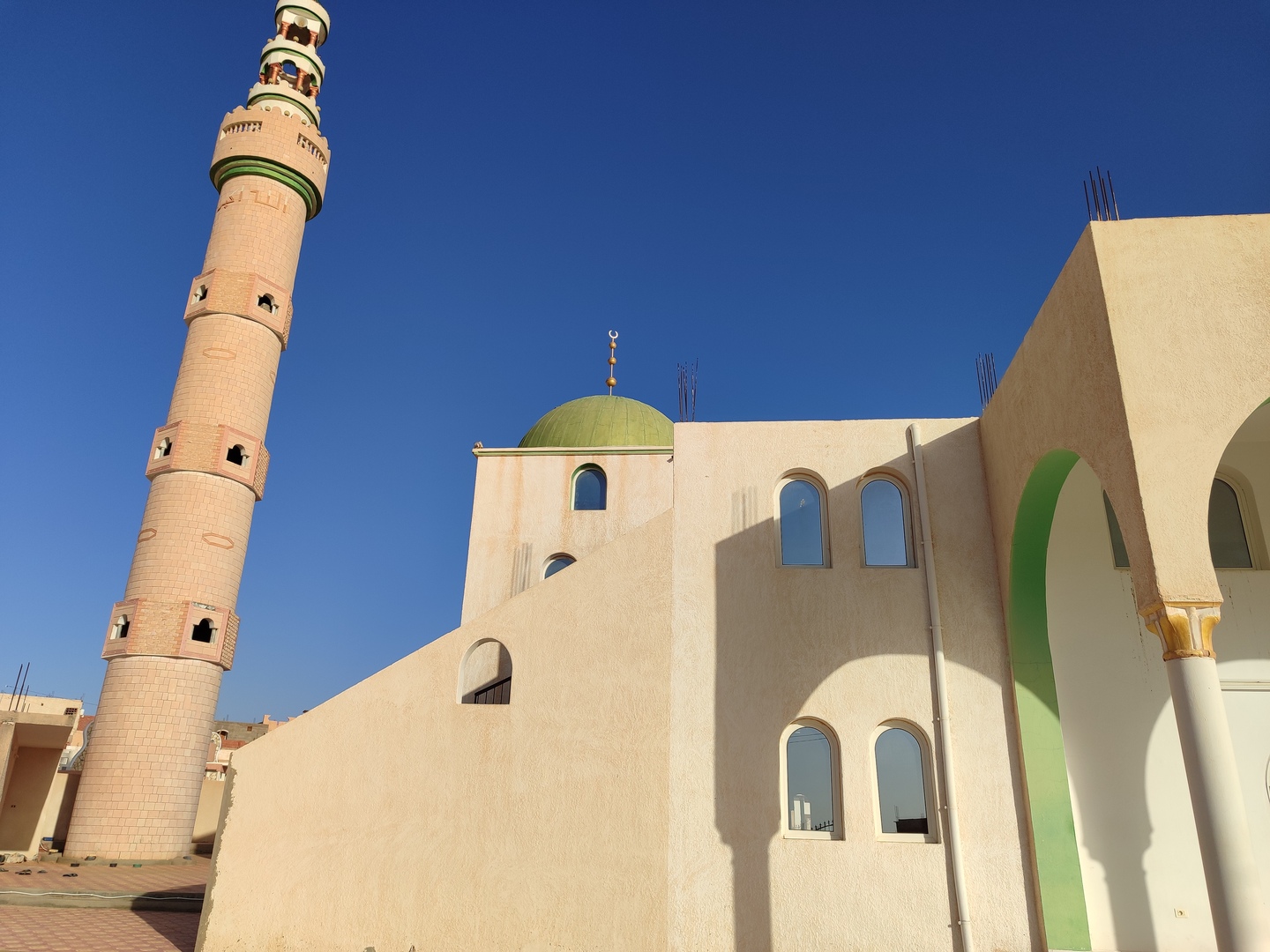 جامع حي السعادة بالقلعة