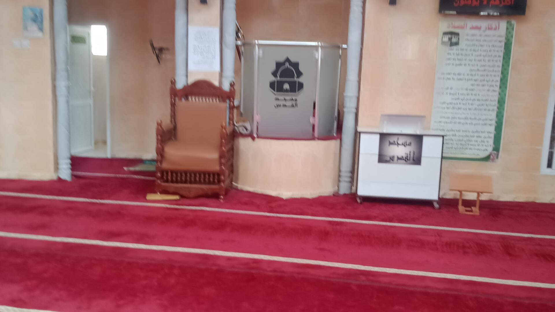 مسجد القدس  -   قديل