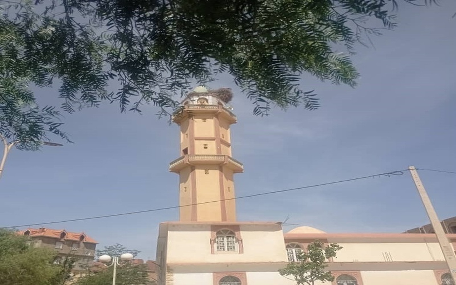 مسجد النور قصر البخاري