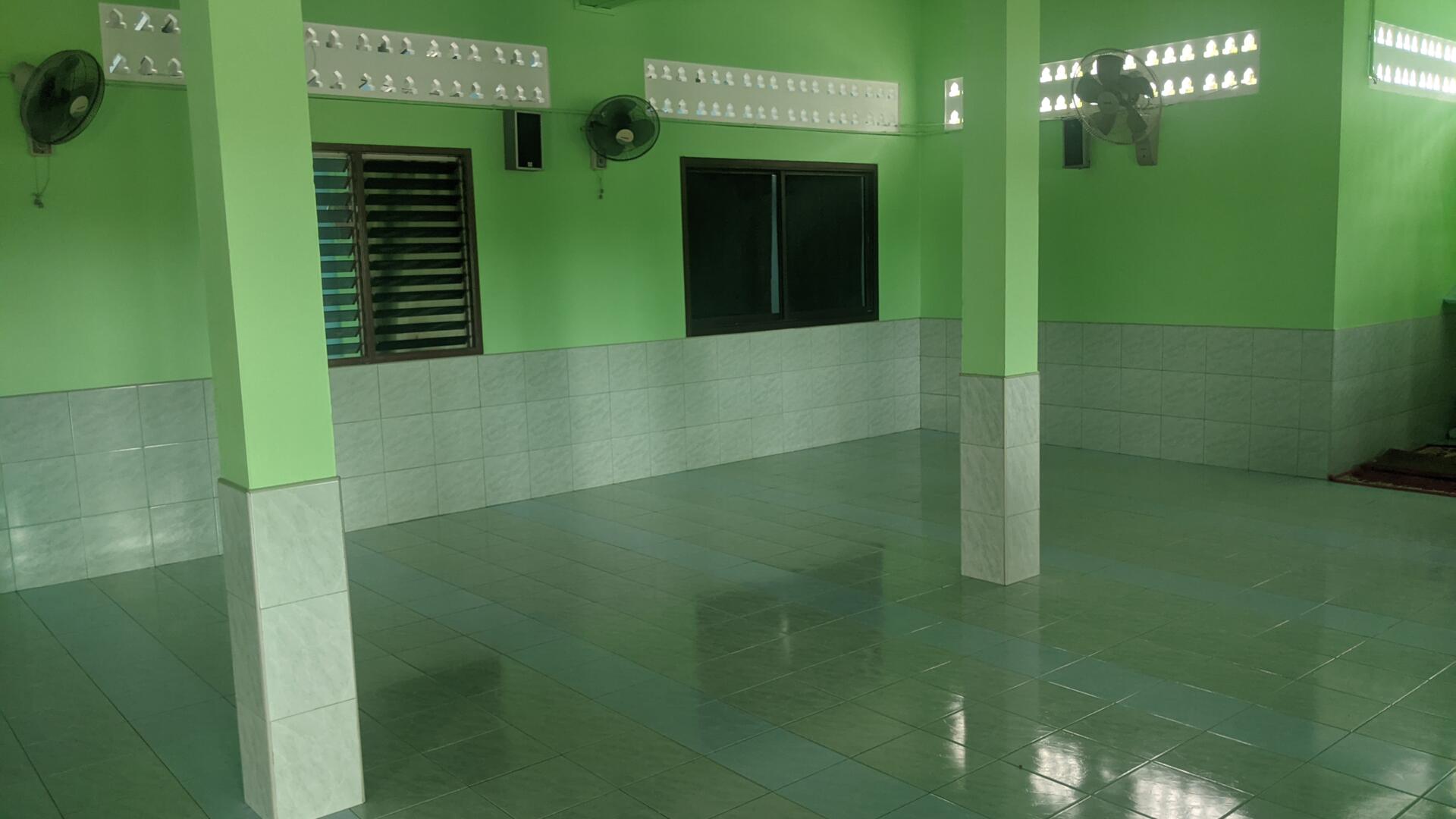 MASJID DARUL MUTTAQIN (LUAR JATI)